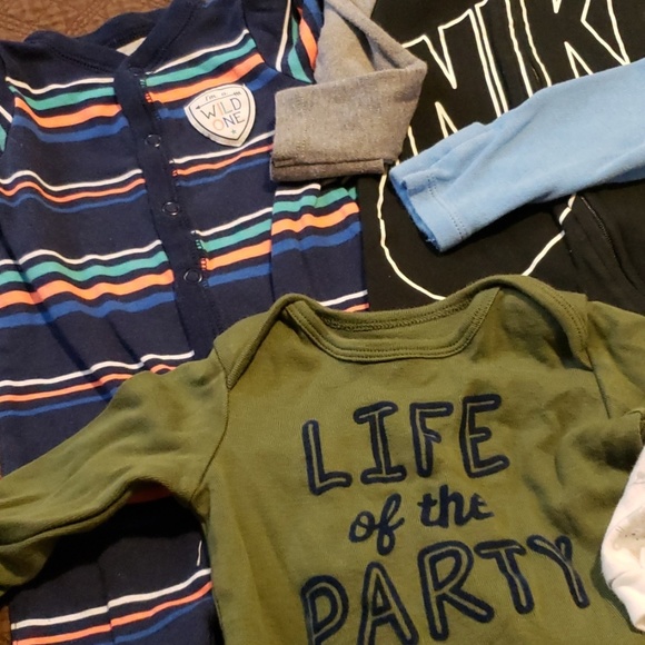 Infant clothes - Picture 3 of 4